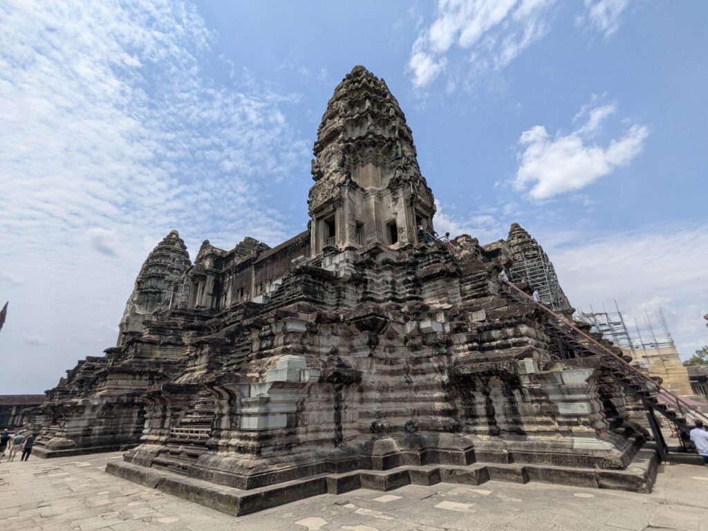 pxl 20260312 055104820