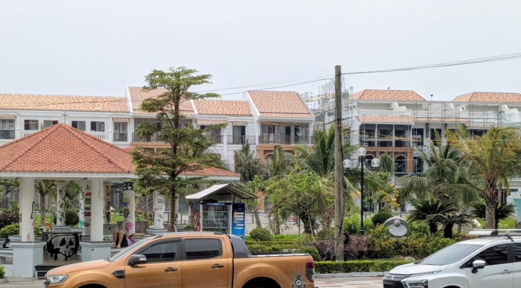 Cat Ba - zwischen Ernüchterung und Dschungelabenteuer pxl 20260404 052350828.mp~2